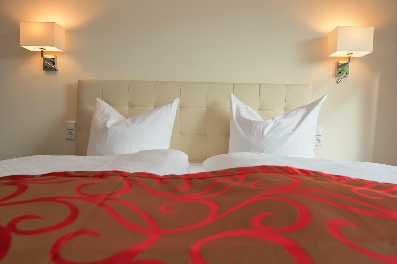 Hotel Am Kurpark Zinnowitz Extérieur photo