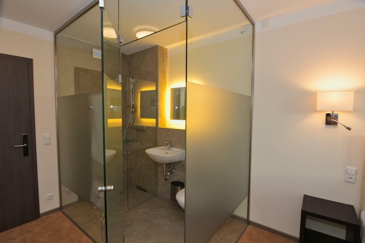 Hotel Am Kurpark Zinnowitz Extérieur photo