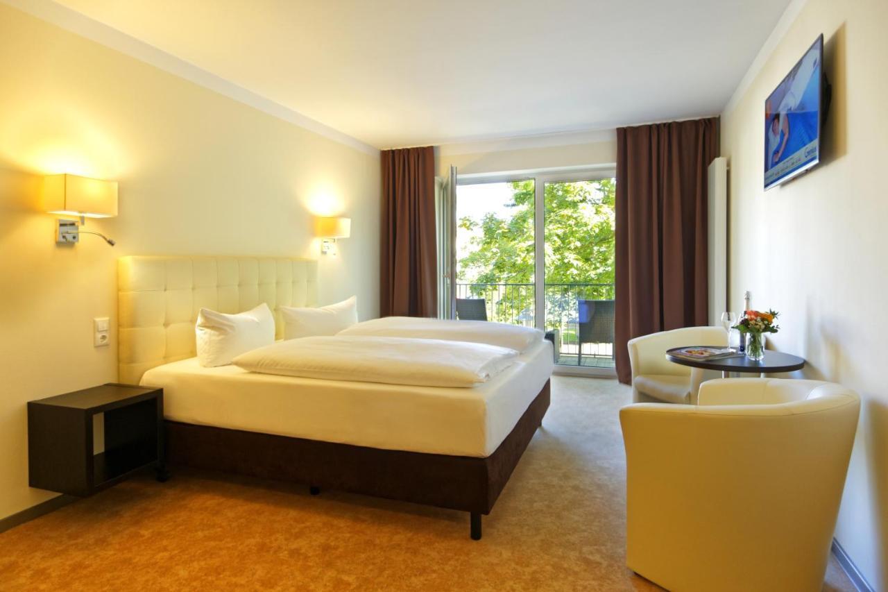 Hotel Am Kurpark Zinnowitz Extérieur photo